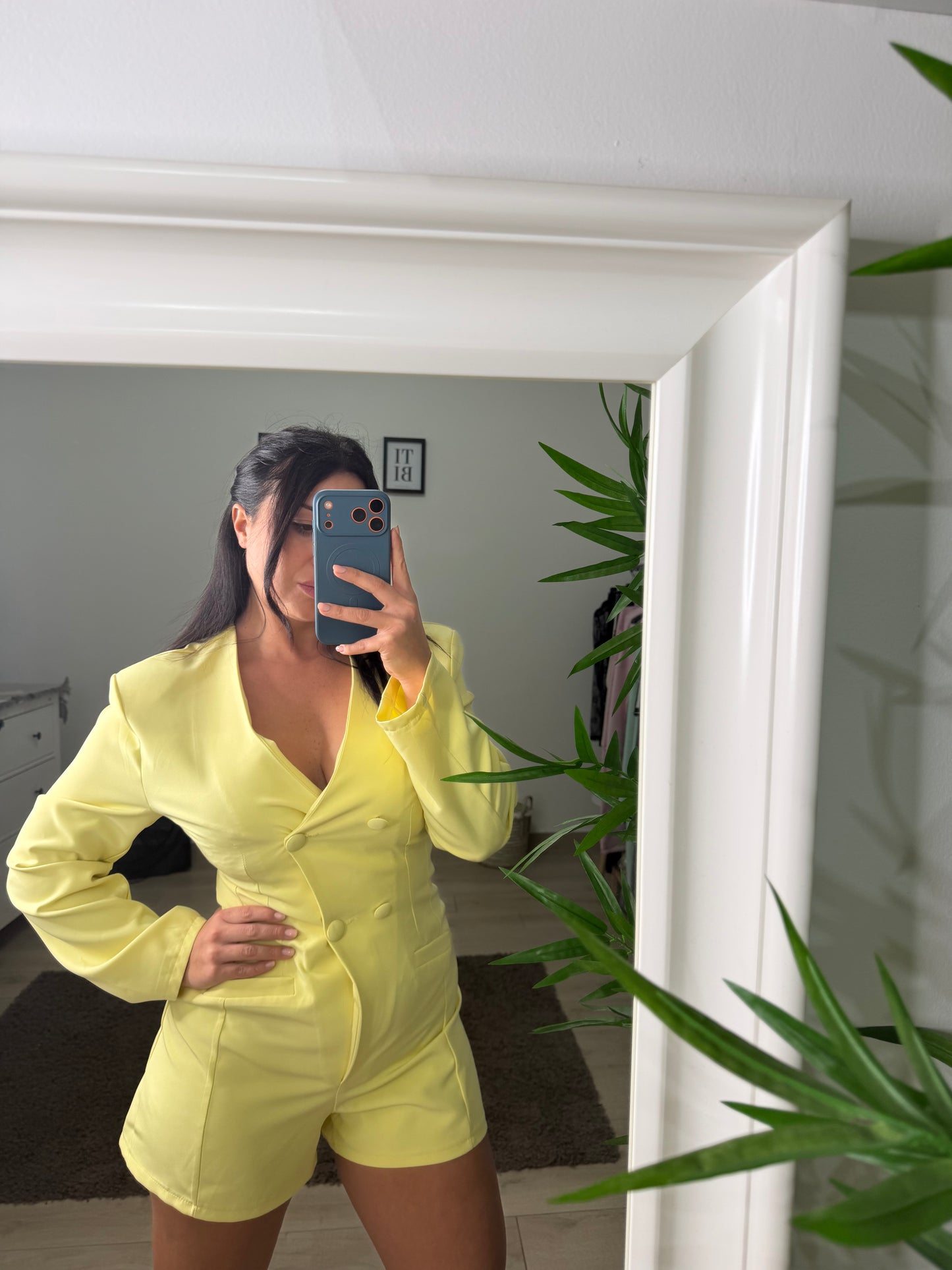 Tutina Asia - Giallo