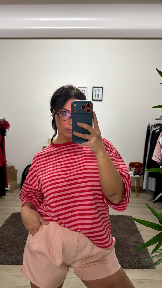 T shirt righine rossa e rosa