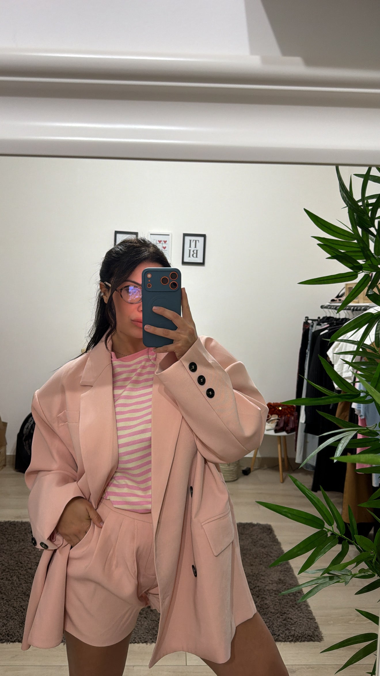 T shirt righine bianca e rosa